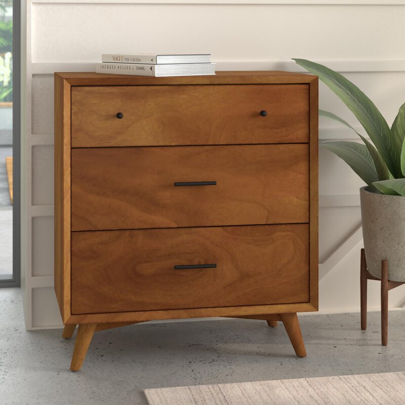 MAHIMART AND HANDICRAFTS Williams 3 Drawer Standard Dresser/Chest